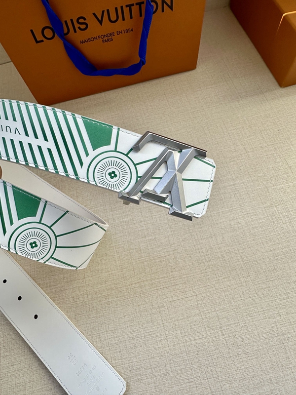 激安ルイヴィトンベルト側面デザイン